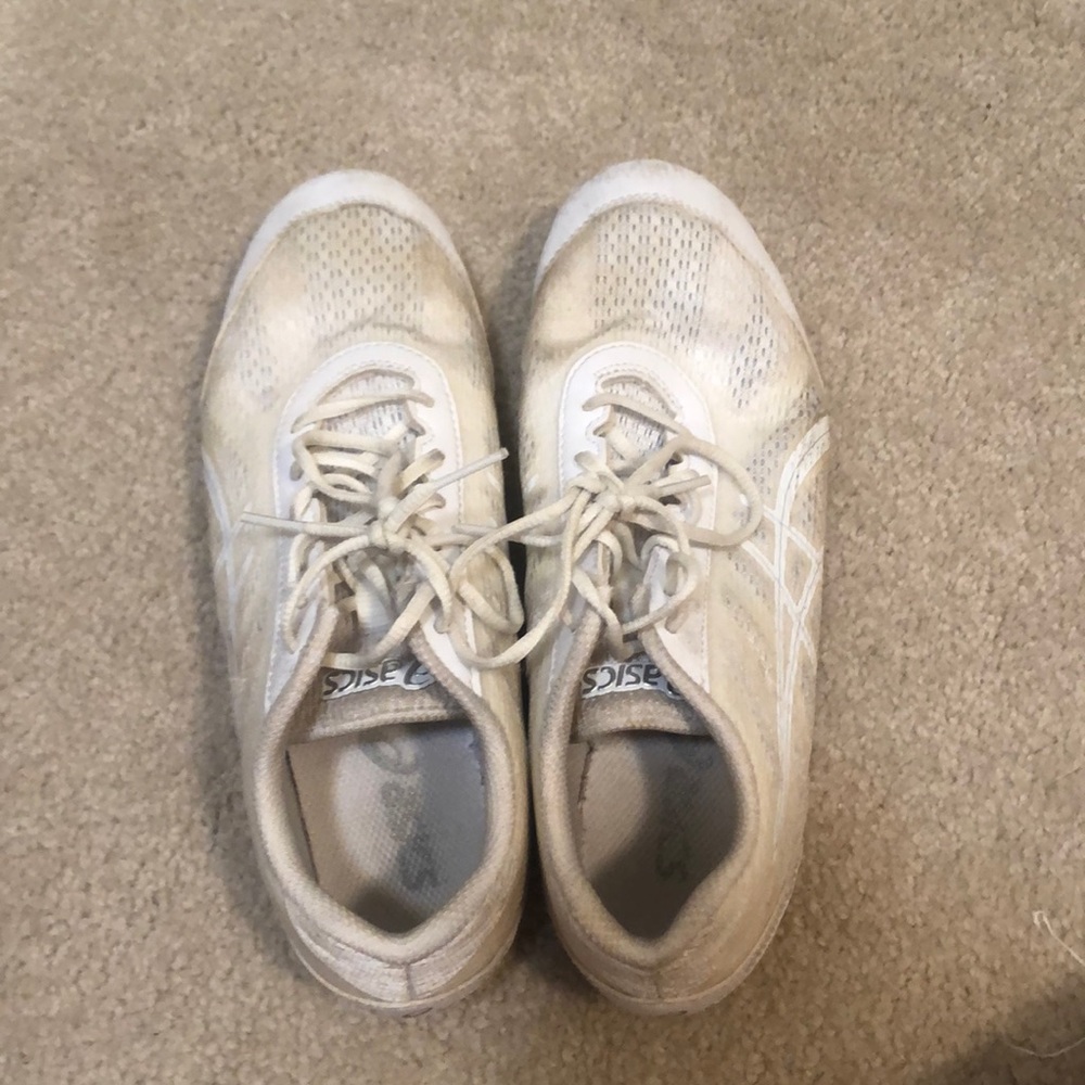 Asics cheer shoes
